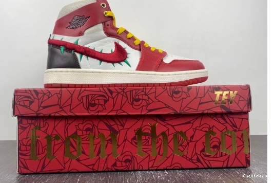 Jordan  FJ0604-601 2 UrbanStyle FJ0604-601 From CMFT 1 Air 114  Taylor A Zoom  High  Harlem Teyana Rose 0623